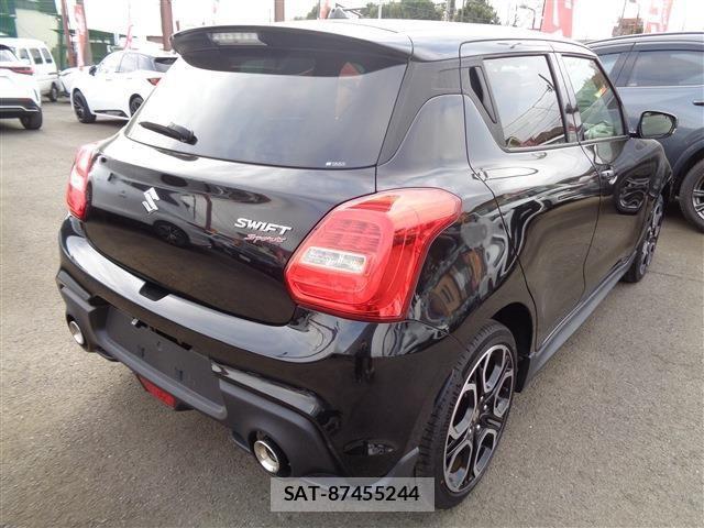 Suzuki SWIFT 2022-09 4049995-7