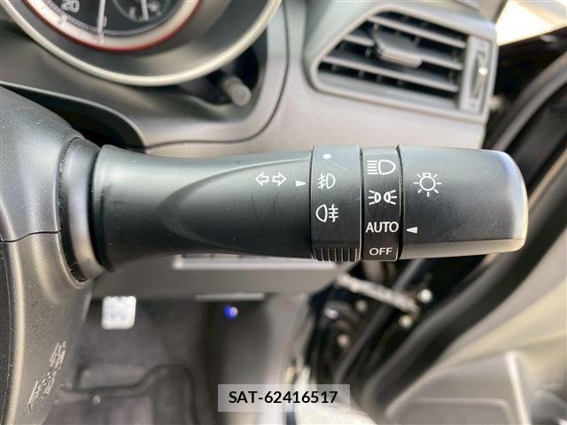 Suzuki SWIFT 2017-03 4331798-29