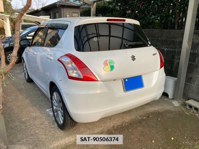 Suzuki SWIFT 2013-01 4424354-3