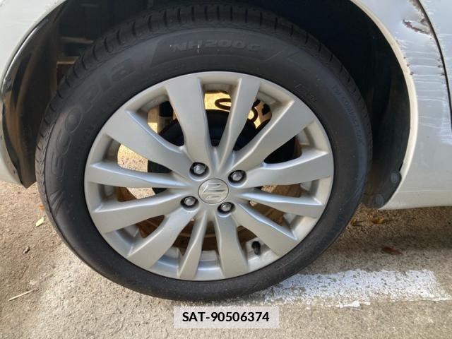 Suzuki SWIFT 2013-01 4424354-4