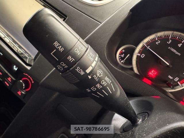 Suzuki SWIFT 2012-08 4641217-14