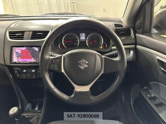 Suzuki SWIFT 2011-01 4989073-12