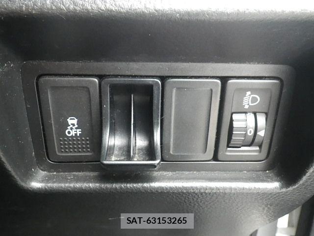 Suzuki SWIFT 2016-04 4989148-8