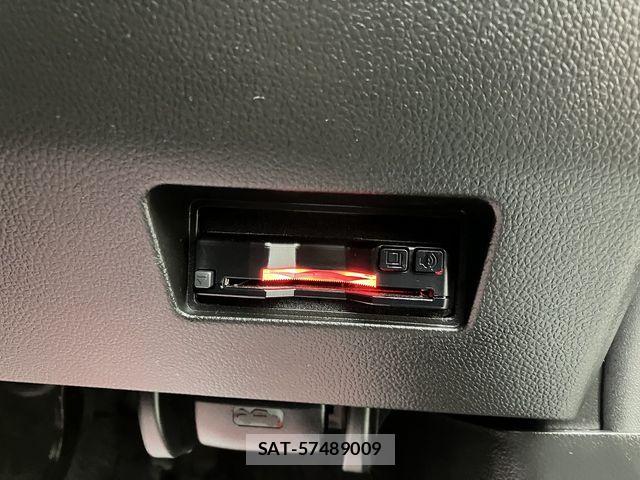 Suzuki SWIFT 2022-06 4988677-11