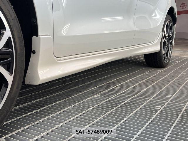 Suzuki SWIFT 2022-06 4988677-4