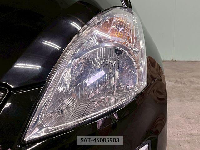 Suzuki SWIFT 2014-10 4989080-24