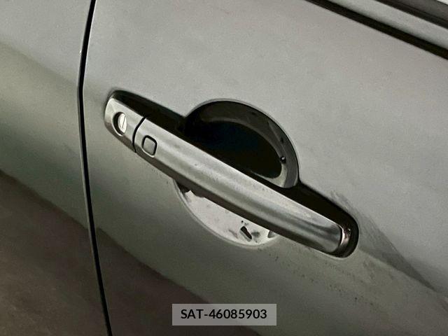 Suzuki SWIFT 2014-10 4989080-26