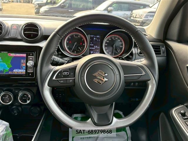 Suzuki SWIFT 2018-03 5880160-22