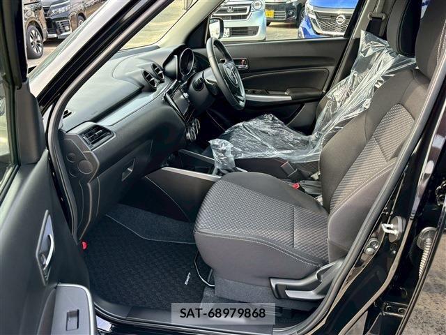 Suzuki SWIFT 2018-03 5880160-3