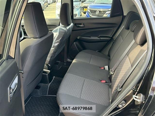 Suzuki SWIFT 2018-03 5880160-4