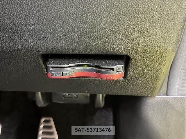 Suzuki SWIFT 2025-02 5880075-13
