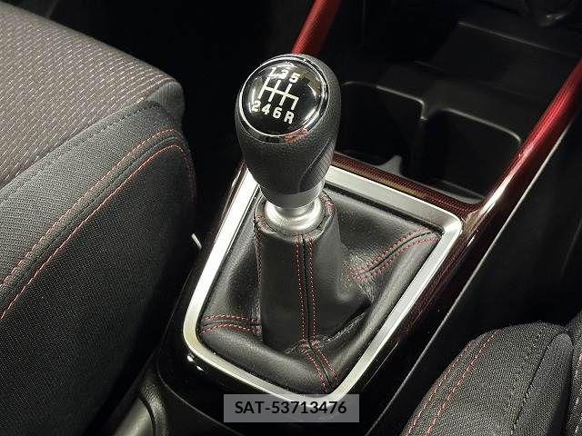 Suzuki SWIFT 2025-02 5880075-14