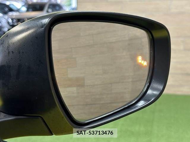 Suzuki SWIFT 2025-02 5880075-4