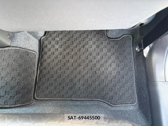 Suzuki SWIFT 2024-07 5880097-15