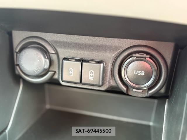 Suzuki SWIFT 2024-07 5880097-25