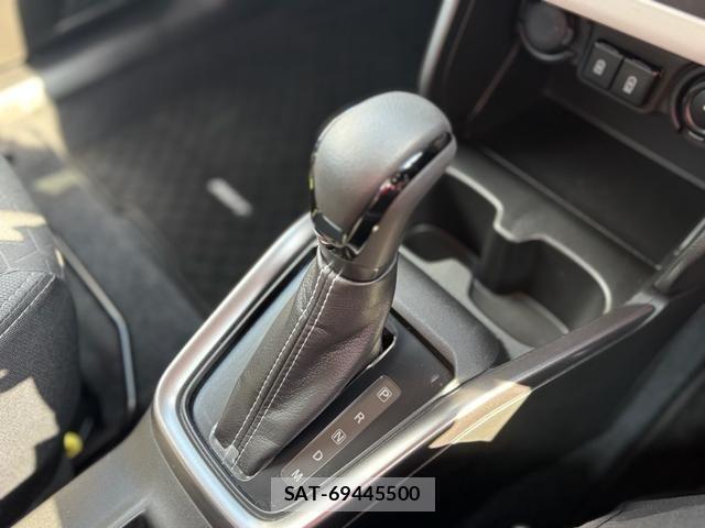 Suzuki SWIFT 2024-07 5880097-26