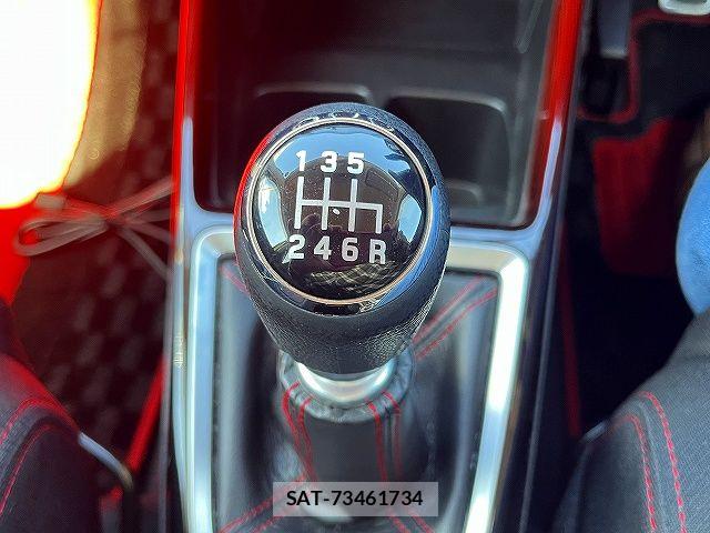 Suzuki SWIFT 2017-09 5880134-22