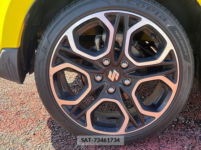 Suzuki SWIFT 2017-09 5880134-26