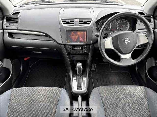 Suzuki SWIFT 2013-08 6020361-1