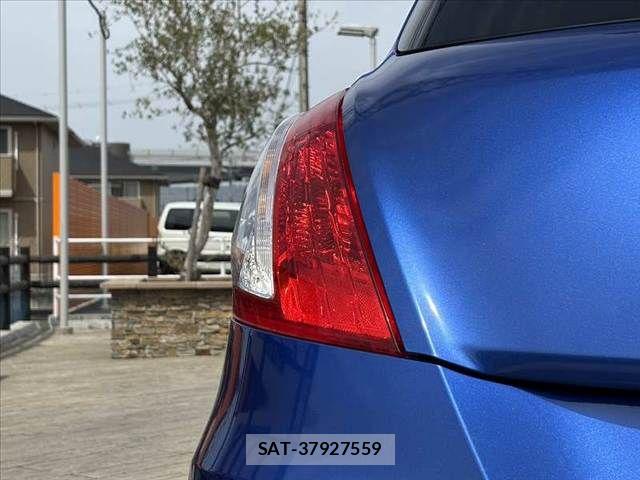 Suzuki SWIFT 2013-08 6020361-28