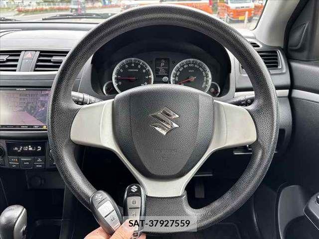 Suzuki SWIFT 2013-08 6020361-3