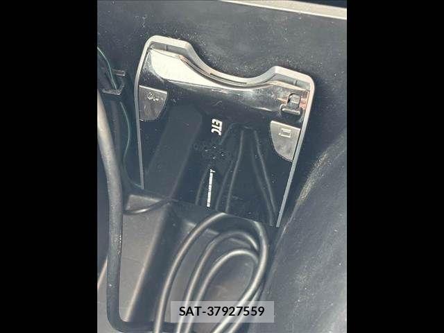 Suzuki SWIFT 2013-08 6020361-4