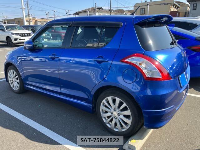 Suzuki SWIFT 2012-08 6020345-4