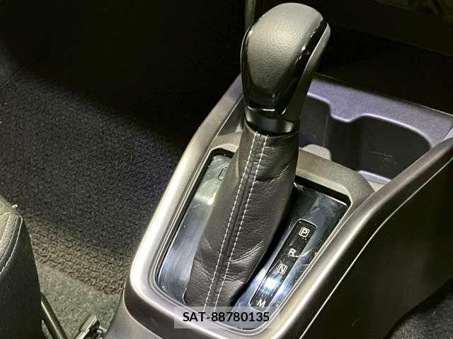 Suzuki SWIFT 2023-12 6020228-9