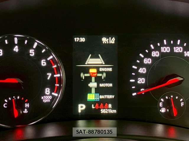 Suzuki SWIFT 2023-12 6020228-12
