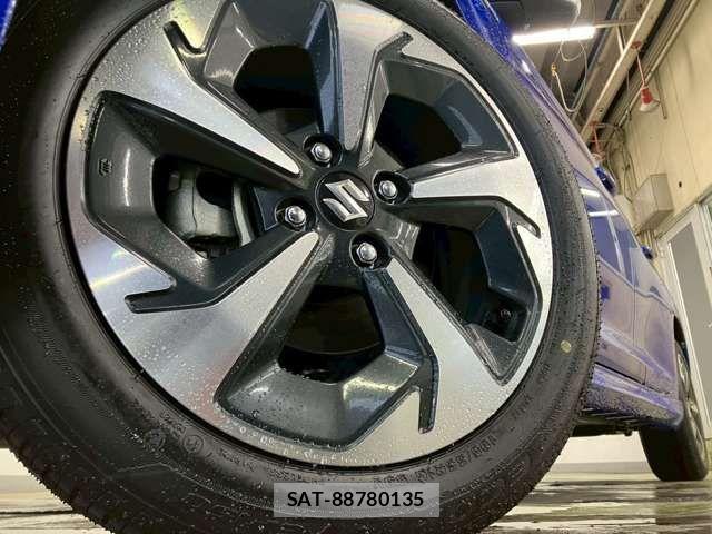 Suzuki SWIFT 2023-12 6020228-15
