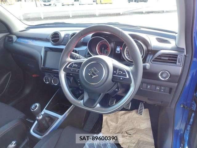 Suzuki SWIFT 2025-10 6020209-8