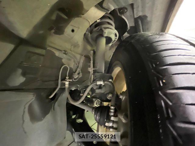 Suzuki SWIFT 2015-09 6020330-19