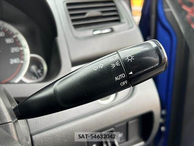 Suzuki SWIFT 2013-06 6220118-28