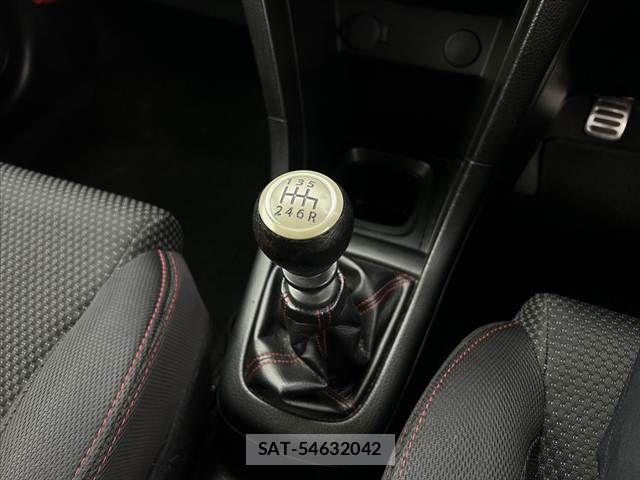 Suzuki SWIFT 2013-06 6220118-3
