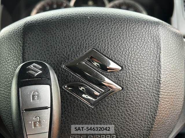 Suzuki SWIFT 2013-06 6220118-6