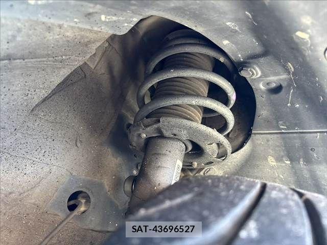 Suzuki SWIFT 2018-02 6247752-14