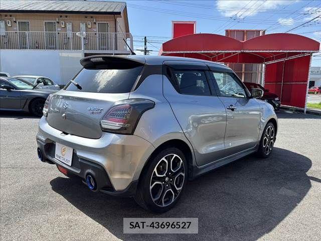 Suzuki SWIFT 2018-02 6247752-18