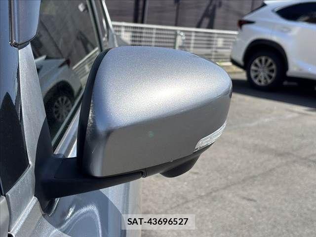Suzuki SWIFT 2018-02 6247752-26