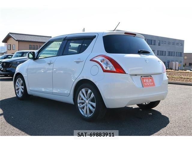 Suzuki SWIFT 2015-02 6247762-15