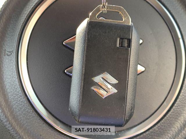 Suzuki SWIFT 2019-05 6247763-9