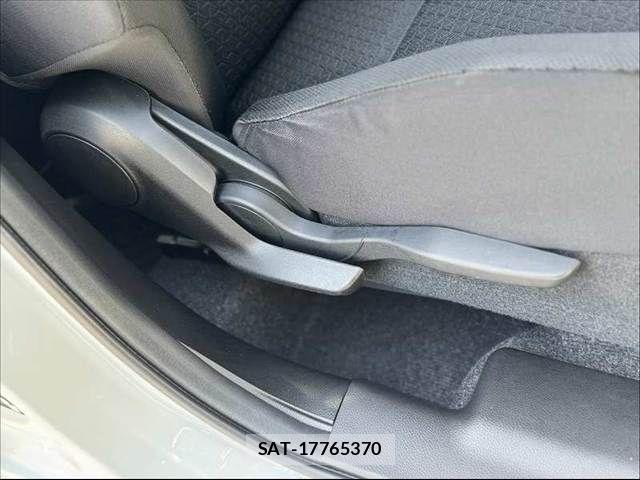 Suzuki SWIFT 2017-10 6247764-28