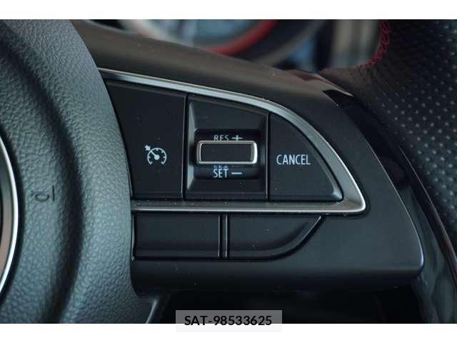 Suzuki SWIFT 2022-02 6247735-24