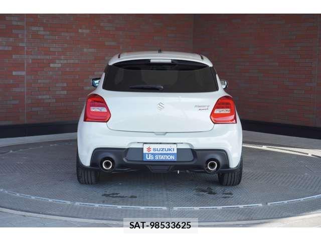 Suzuki SWIFT 2022-02 6247735-2