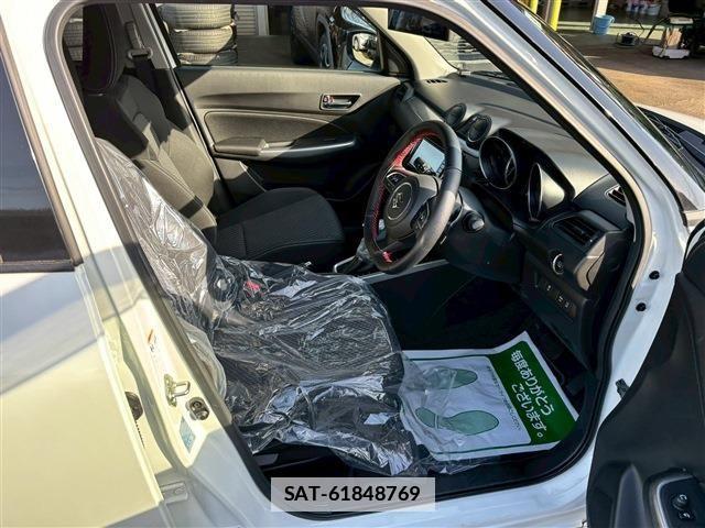 Suzuki SWIFT 2019-09 6503987-14