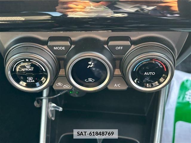 Suzuki SWIFT 2019-09 6503987-21