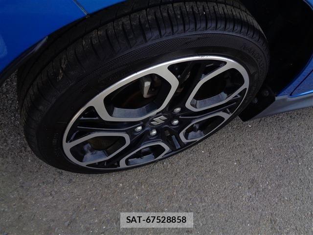 Suzuki SWIFT 2022-05 6503978-8