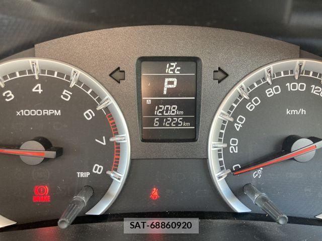 Suzuki SWIFT 2013-12 6615130-16