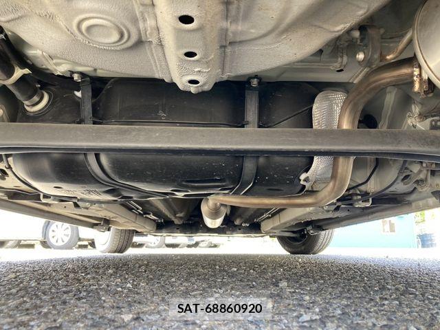 Suzuki SWIFT 2013-12 6615130-26