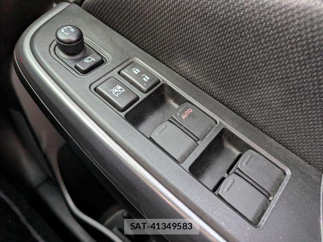 Suzuki SWIFT 2017-10 6615126-29