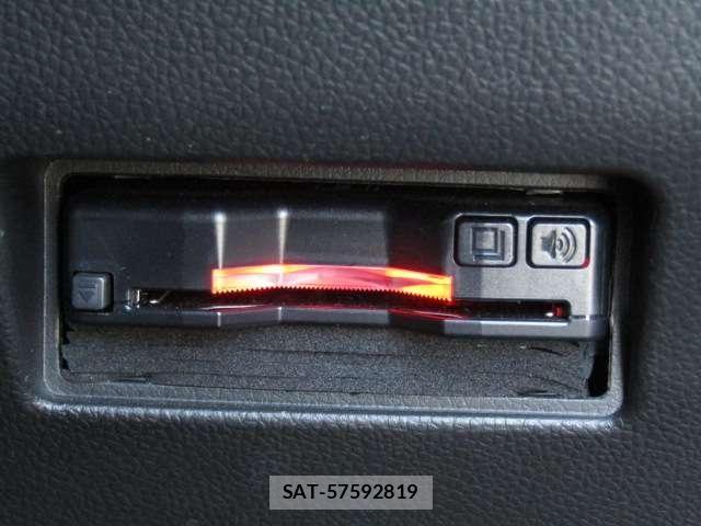 Suzuki SWIFT 2022-07 6615120-13